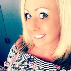 Meet your Posher, Lacey